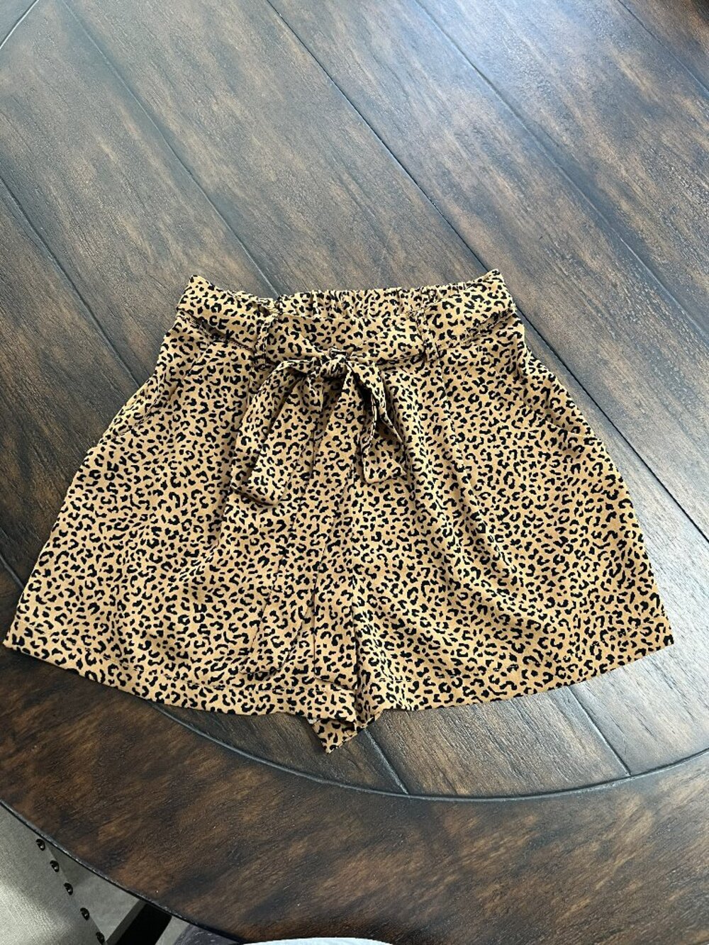 Mi Ami Women’s Leopard Print Paperbag Shorts Brown Black Tie Waist XS